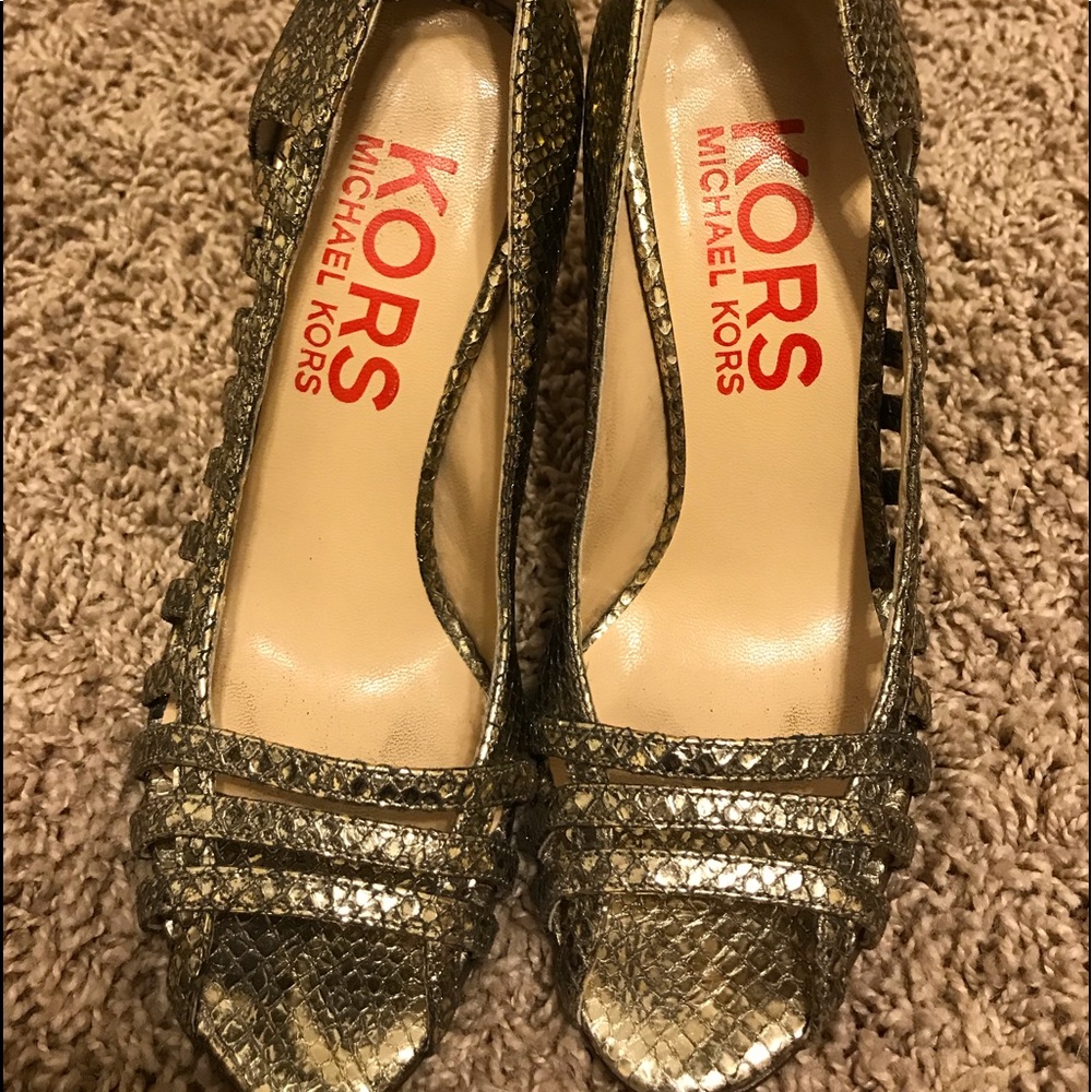 Michael Kors heels 💎